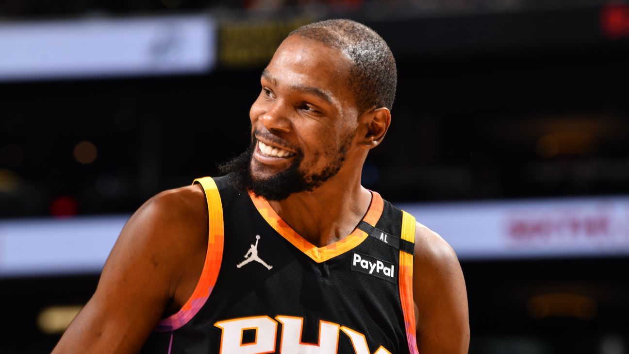 葡记者爆料B席或在转会窗关闭前离队或以坎塞洛方式转会